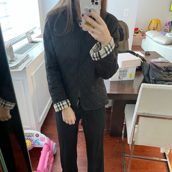 Burberry Quilted Jacket Small - Picture 6 of 8